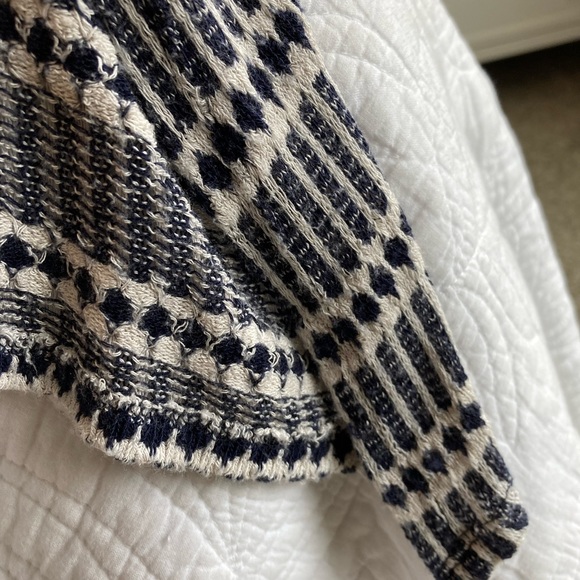 Lularoe Sarah Cardigan in navy and cream weave - Picture 3 of 3